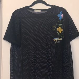Black mesh t-shirt with embroidery